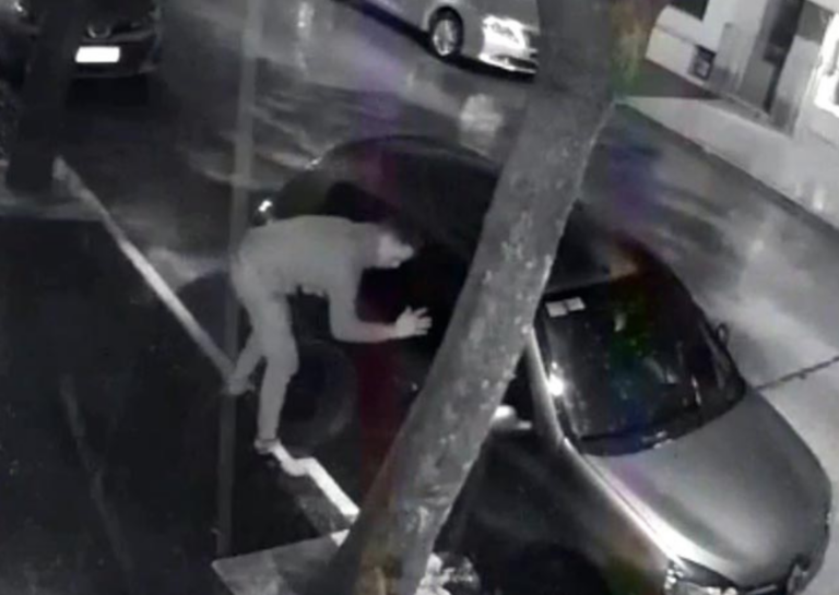 Intentaba forzar autos estacionados y terminó detenido en plena madrugada en San Lorenzo