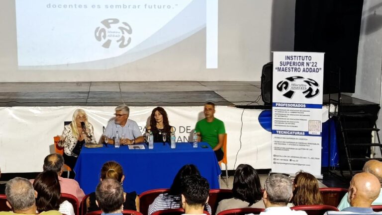 El Instituto Nº 22 de Fray Luis Beltrán suma el Profesorado de Economía para 2026