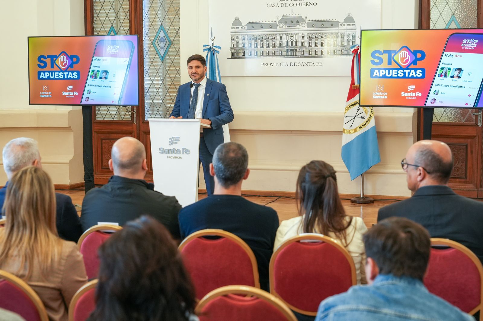 Pullaro presentó una app para que los padres puedan controlar los sitios digitales a los que acceden los menores