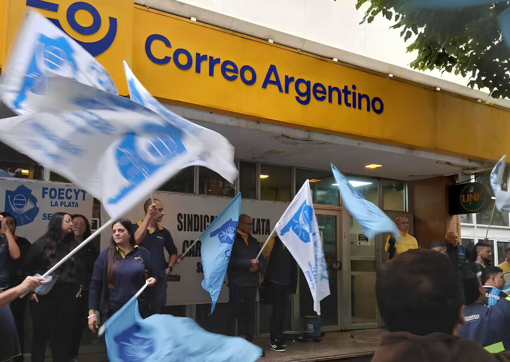 Ola de despidos en Correo Argentino: denuncian 400 telegramas y advierten un ajuste mayor