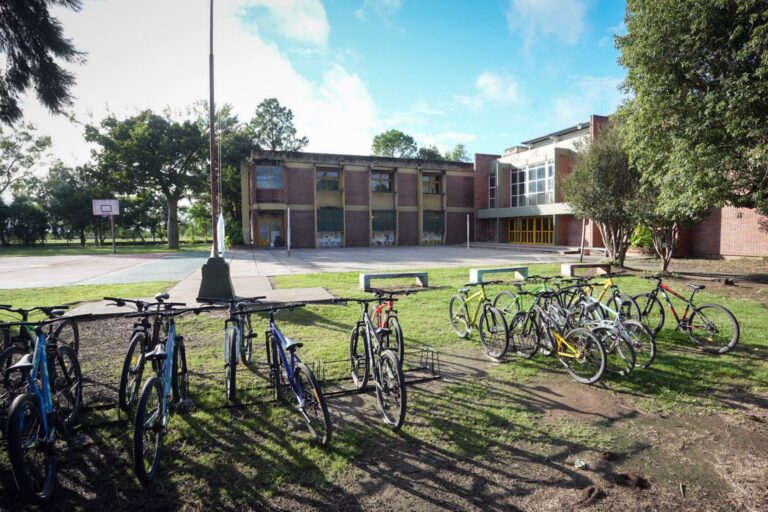 Escuela Nº 40 de San Cristóbal: un regreso gradual tras el ataque del 30 de marzo