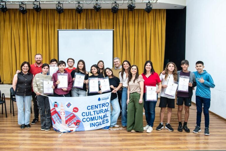 Timbúes celebra un logro histórico: 17 estudiantes obtuvieron diplomas internacionales de inglés