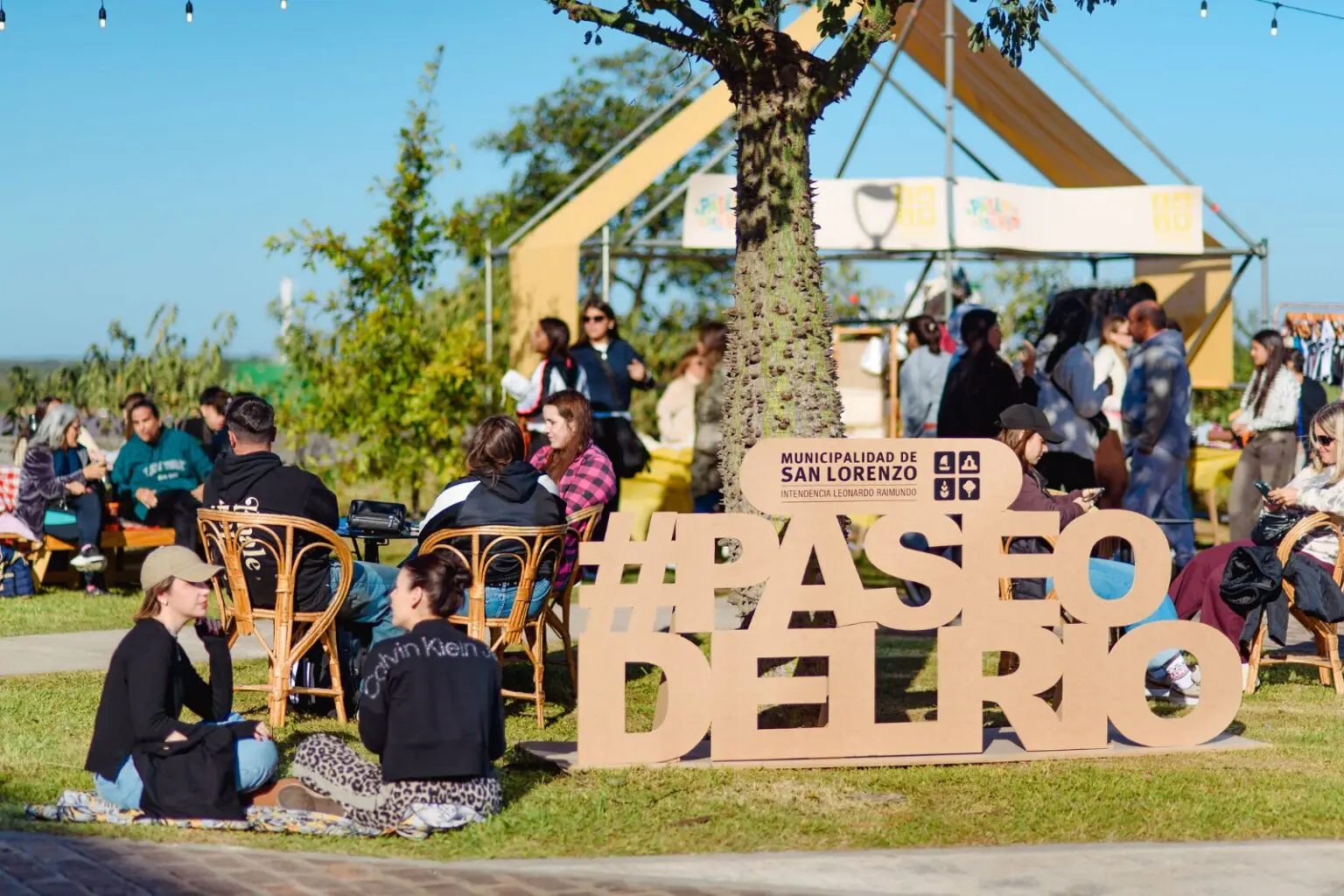 El Paseo del Río fue todo un éxito: talento sanlorencino y gran convocatoria