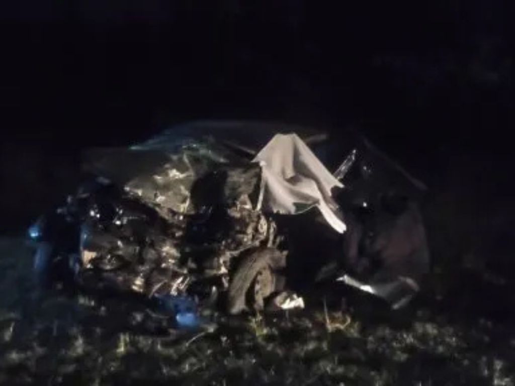 Siniestro vial y choque fatal en la ruta 34 entre un Fiat Siena y un camión en Ybarlucea.