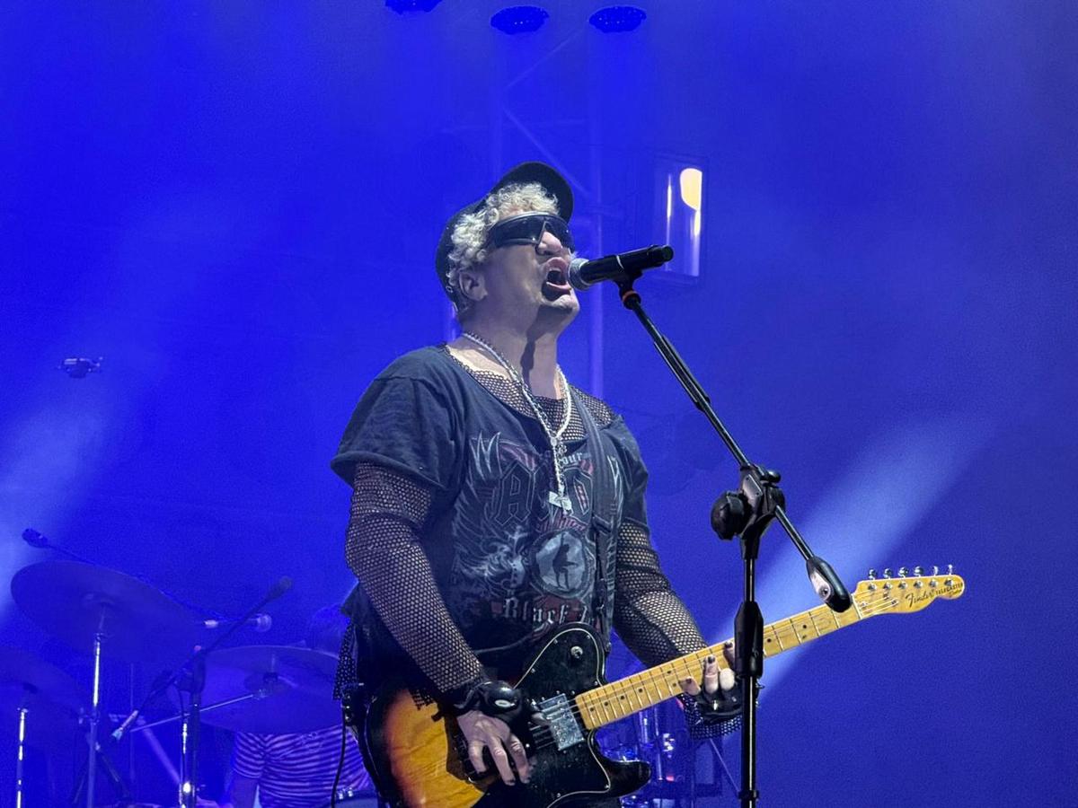 Robo y vaciamiento de cuenta en pleno recital de Pity Álvarez: una joven de San Lorenzo pide ayuda para recuperar sus documentos