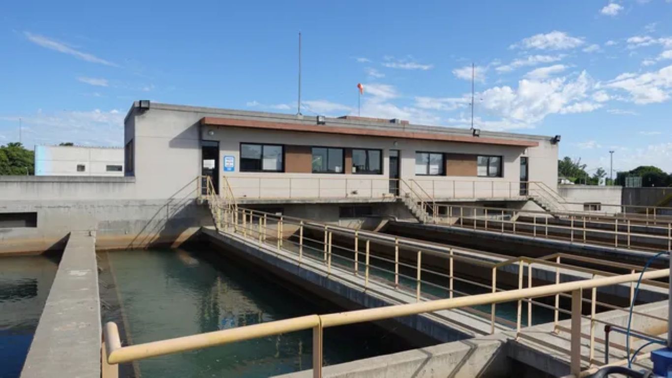 Nuevo freno en Baigorria: Nación deja de pagar y la obra clave para el agua en Rosario queda al borde del colapso