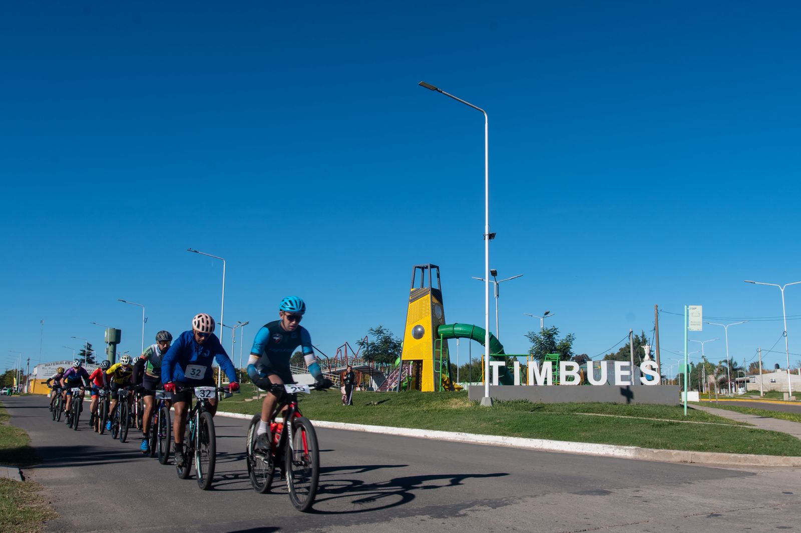 Timbúes pedaleó a lo grande: más de 200 ciclistas desafiaron el Rural Bike 2026 entre río, historia y naturaleza