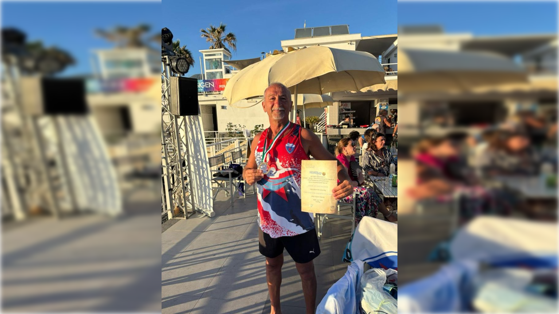 Un nadador sanlorencino hizo historia en Italia: segundo puesto en la exigente maratón Capri-Nápoles