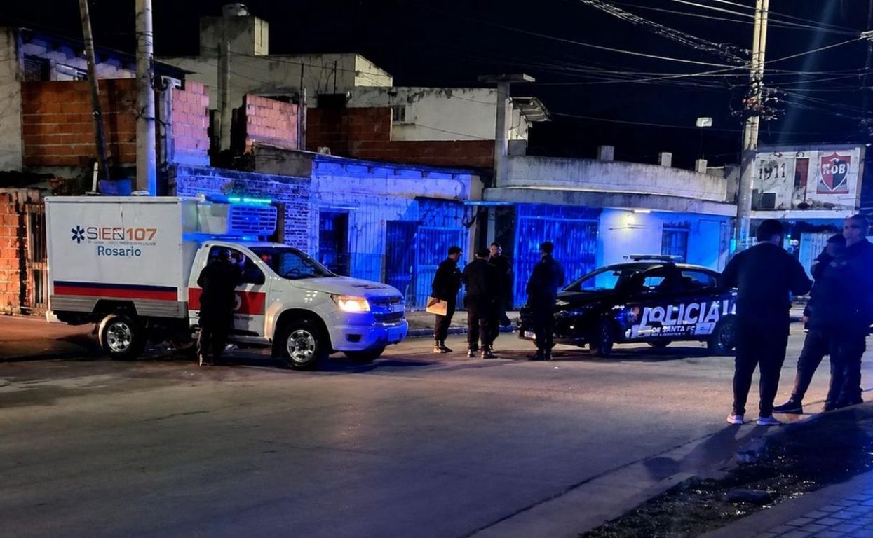Tragedia en Villa Banana: un policía federal murió baleado, un agente y un civil resultaron heridos en un enfrentamiento