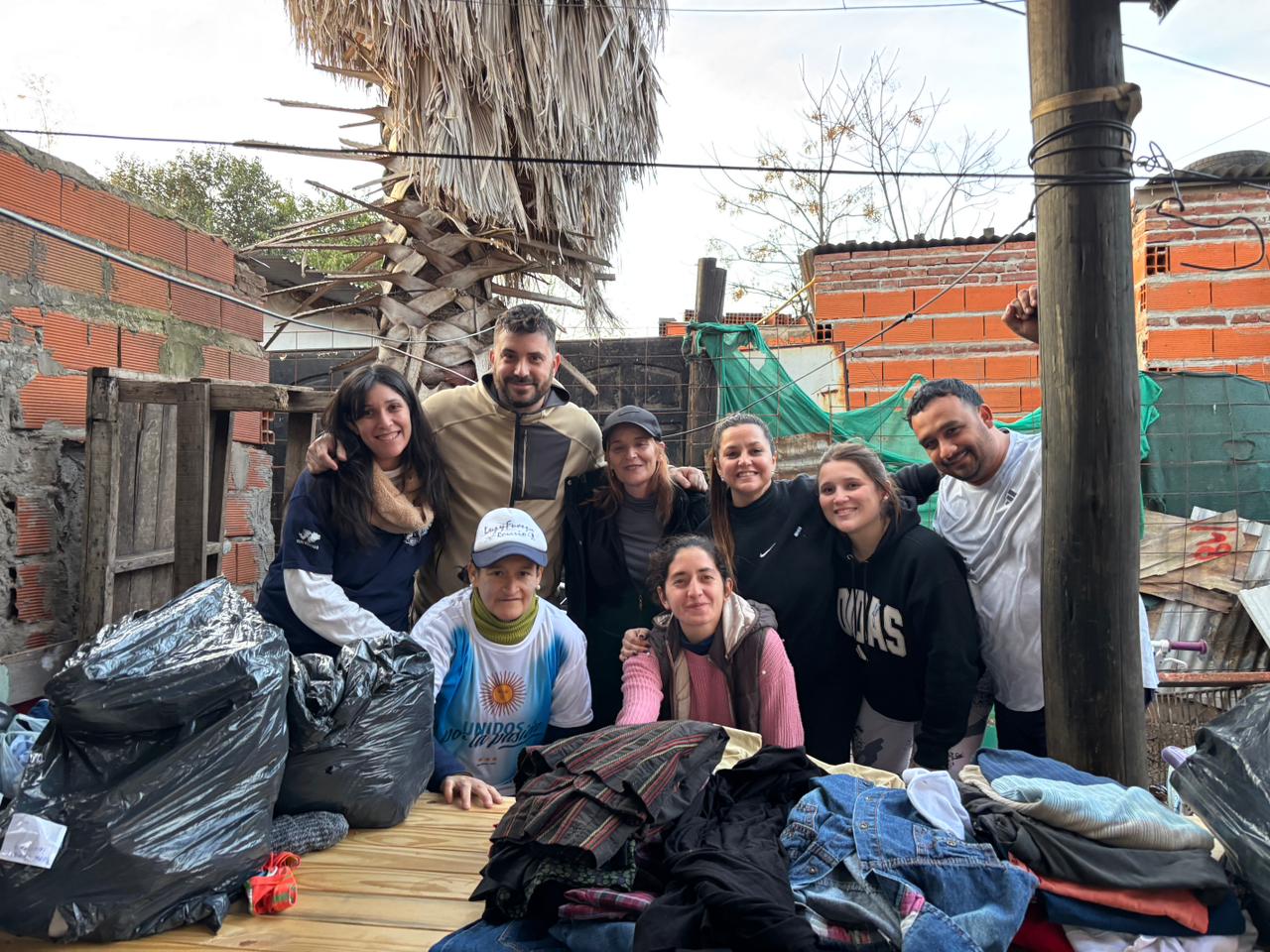 Luz y Fuerza San Lorenzo: solidaridad y compromiso en la previa del 9 de Julio junto al merendero "Mi Angel"