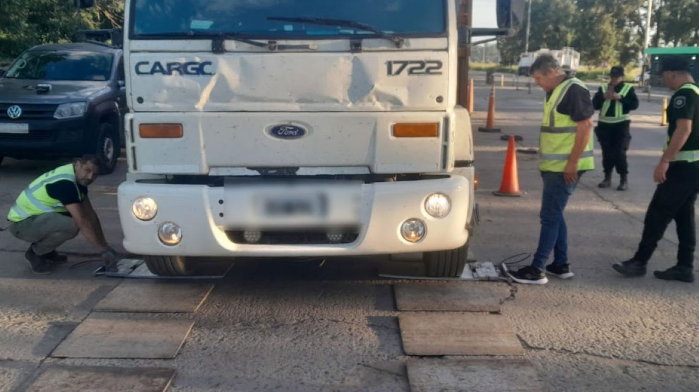 Con más de 10.000 camiones fiscalizados, la Provincia detectó más de 1.600 toneladas de exceso en rutas santafesinas