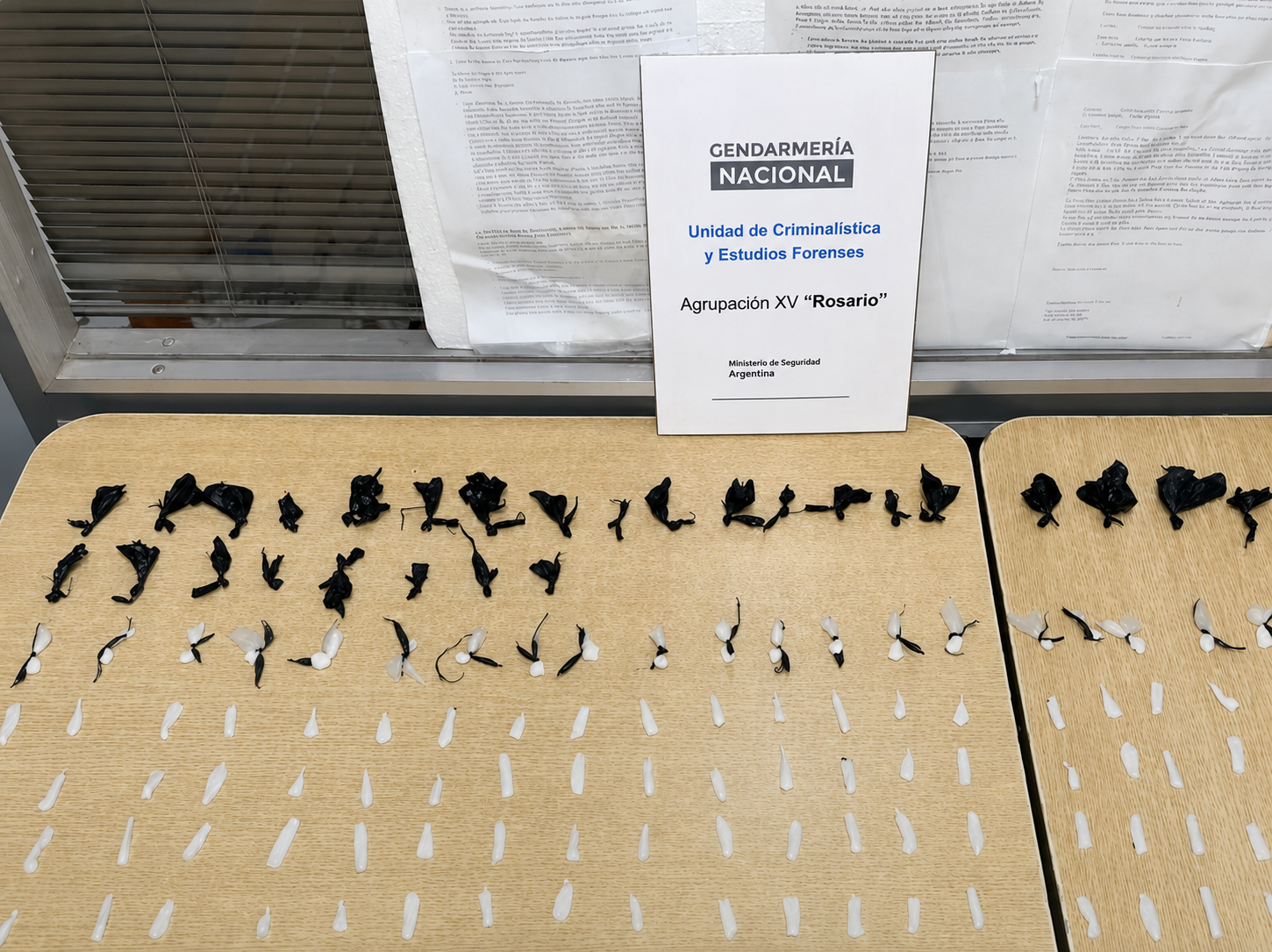 San Lorenzo: Intentó refugiarse en una casa para escapar de Gendarmería y cayó con 182 dosis de cocaína