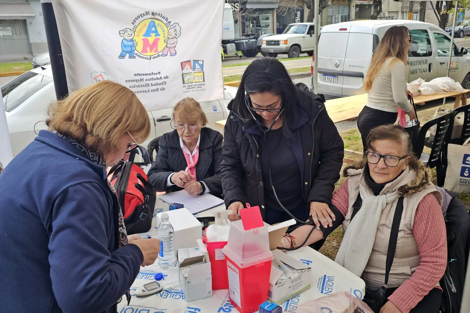 Concientizan sobre el impacto del frío en la salud cardiovascular con controles gratuitos en San Lorenzo