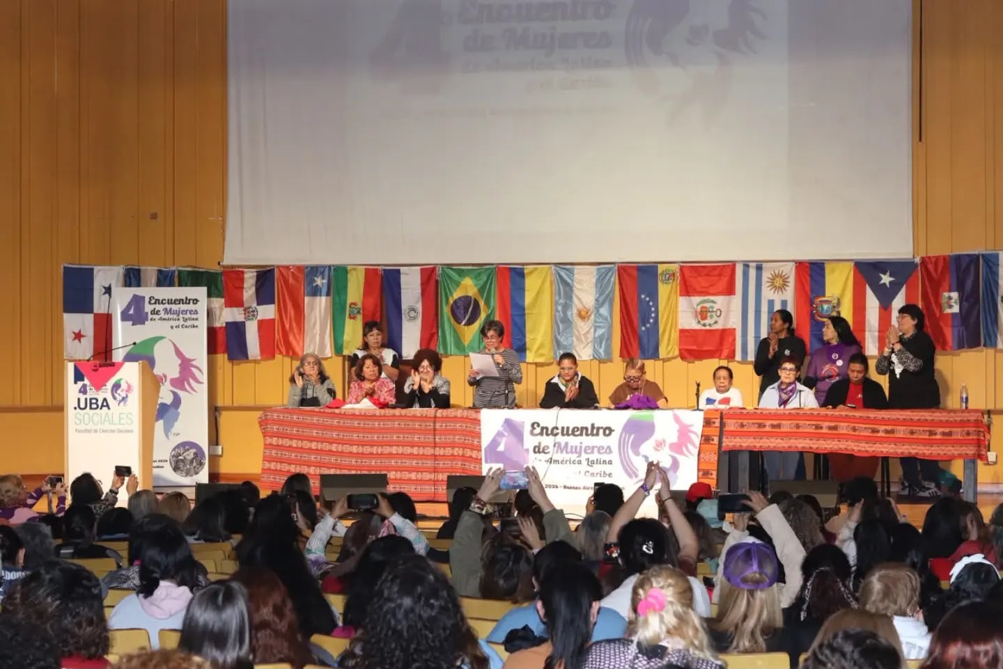 Presencia sanlorencina en el IV Encuentro de Mujeres de América Latina y el Caribe