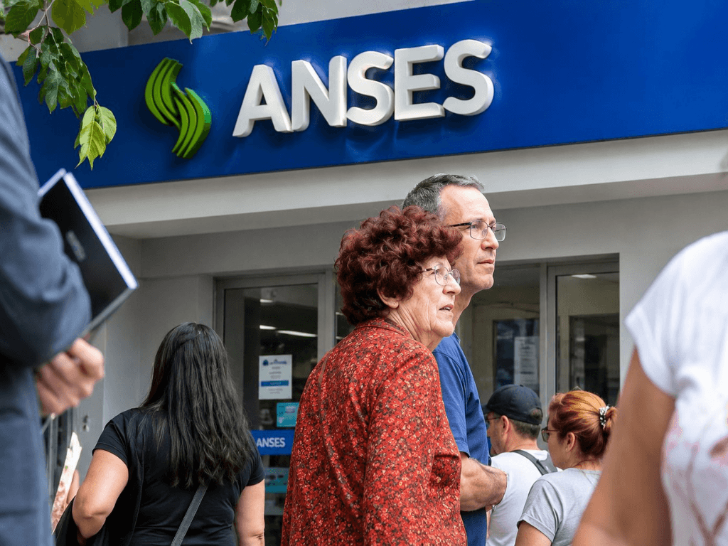 ANSES: quiénes cobran hoy, lunes 13 de julio de 2026