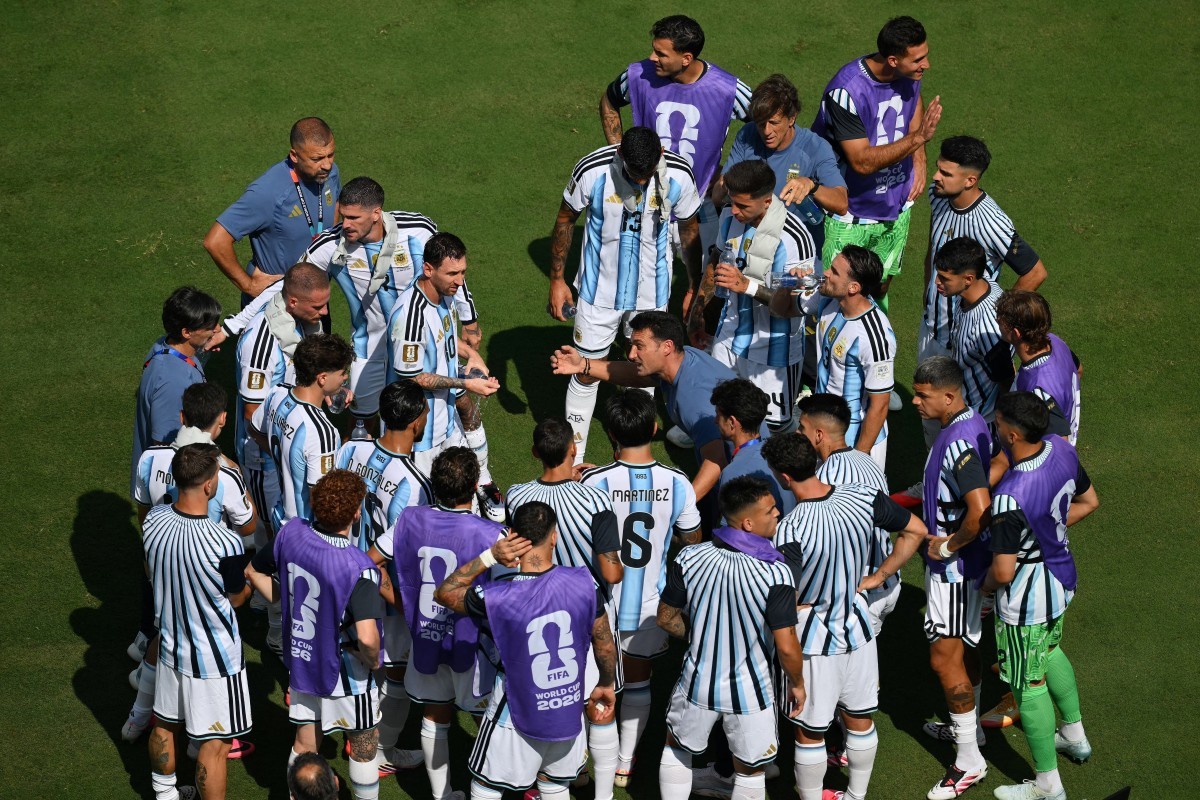 Integrantes de la Selección Argentina regresan al país tras disputar la final del Mundial 2026.