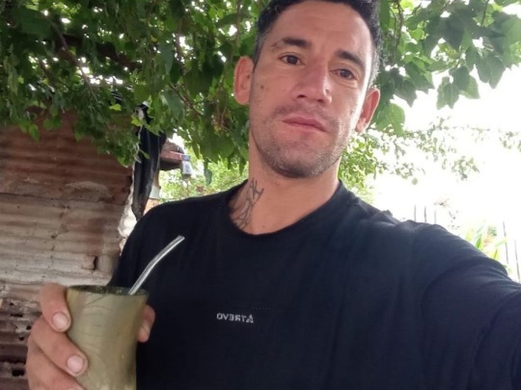 Se solicita información sobre el paradero de Walter Hernán Cáceres, un sanlorencino que fue visto por última vez el 1° de marzo