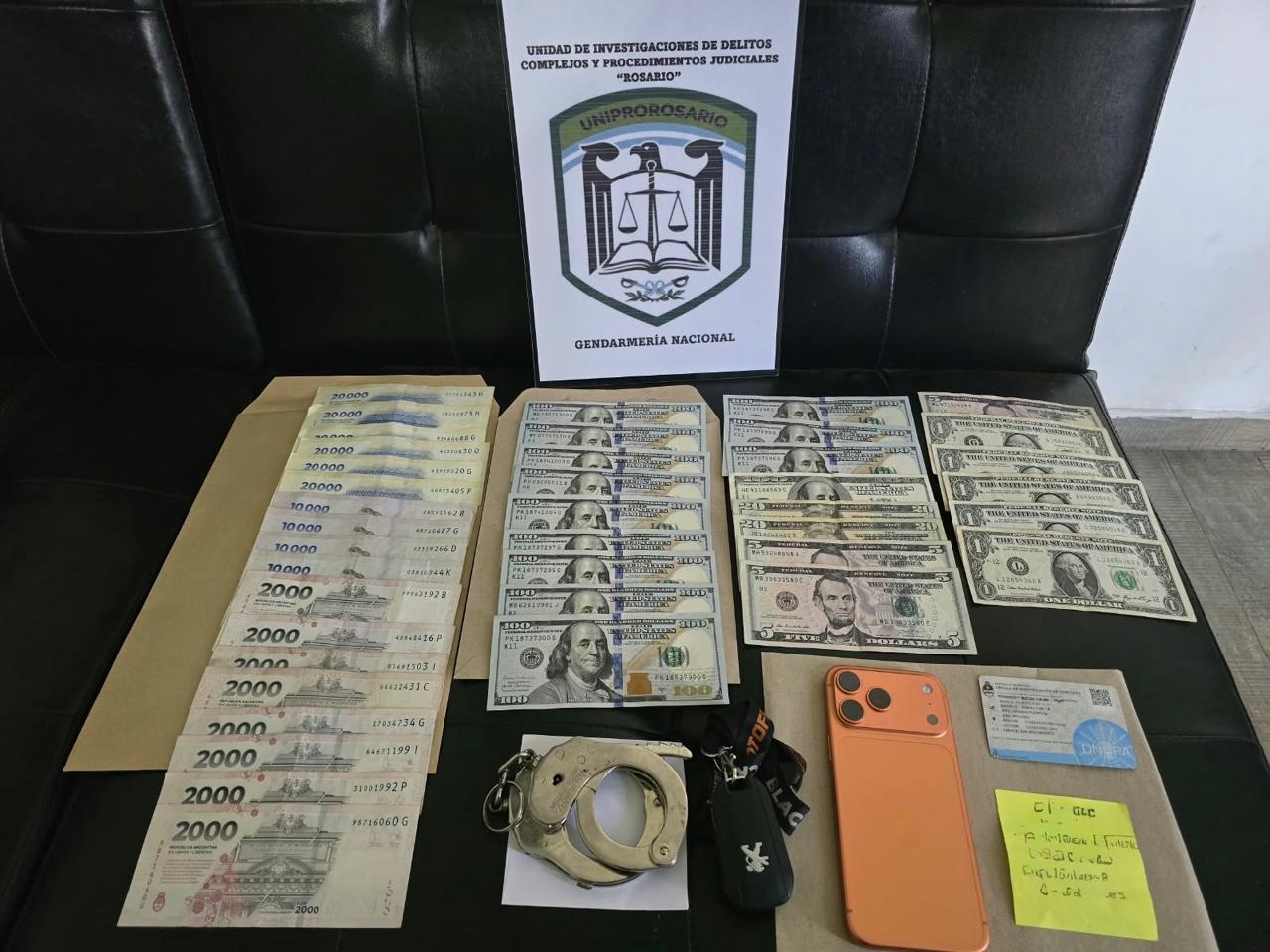 Megaoperativo de Gendarmería en Santa Fe: 13 allanamientos y requisas en cárceles por una investigación de lavado de activos