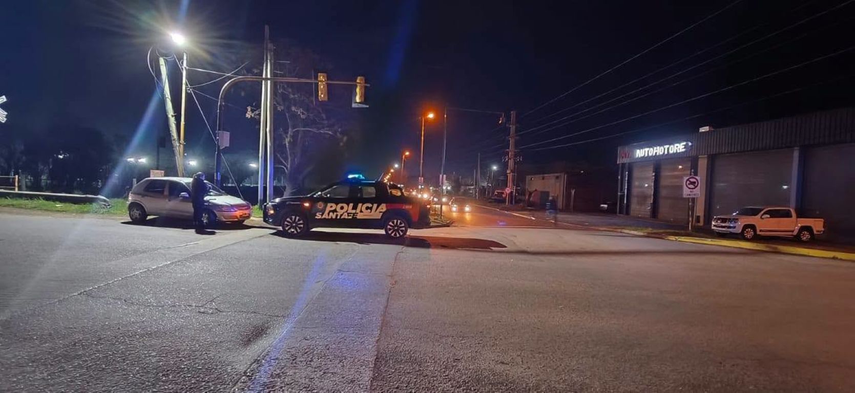 Granadero Baigorria: Chocaron a una mujer policía y el conductor del otro auto se dio a la fuga