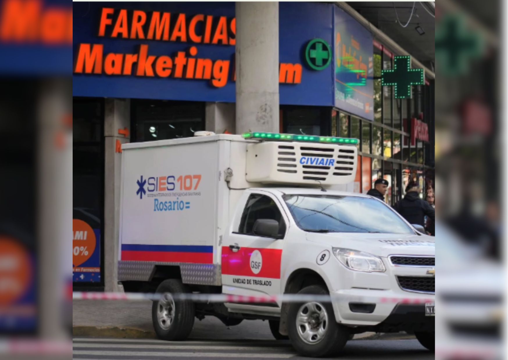 Femicidio en pleno centro de Rosario: fue atacada a puñaladas por su expareja dentro de una farmacia y el agresor terminó detenido