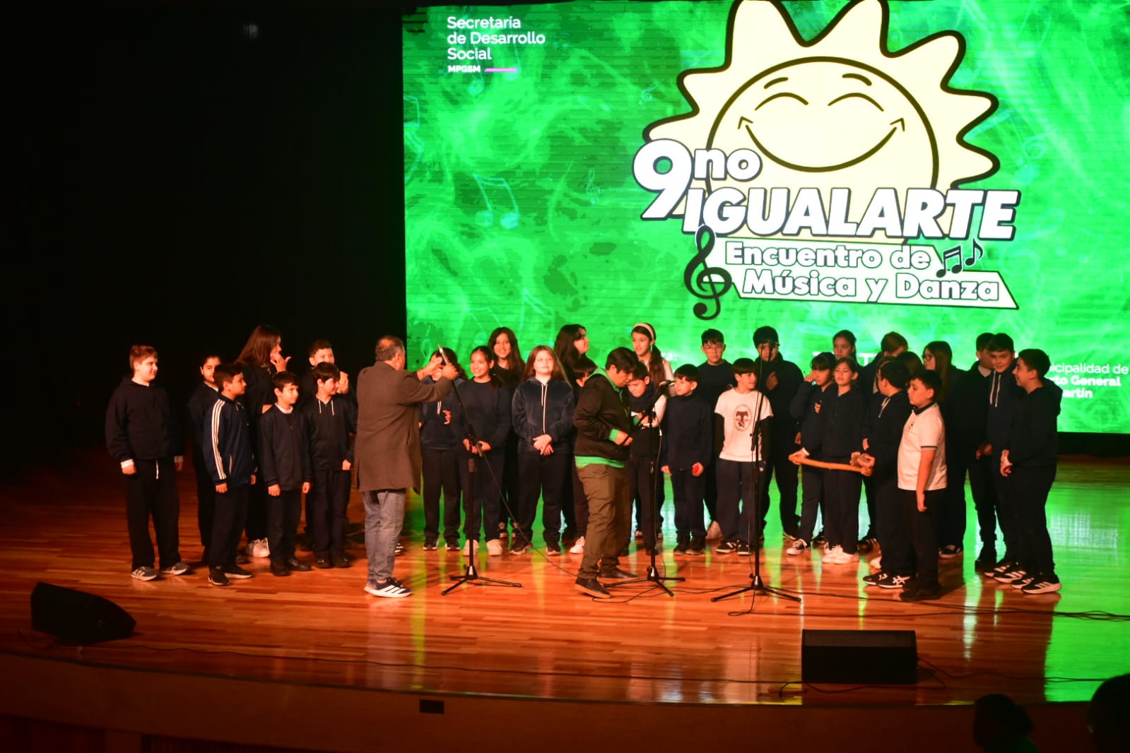El Teatro Municipal de Puerto albergó la 9.ª edición de "Igualarte", el encuentro artístico e inclusivo de la región