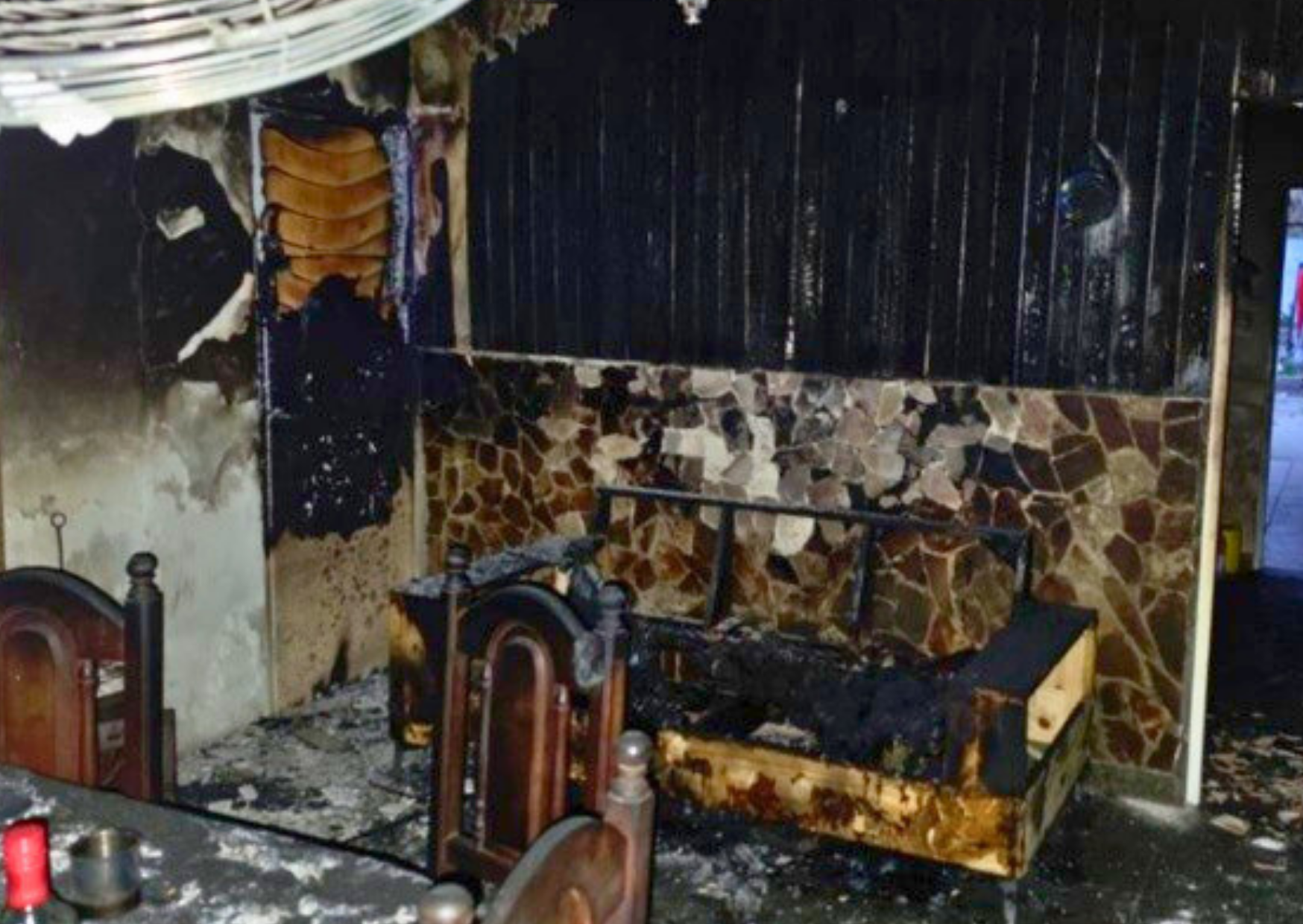 Tragedia en Granadero Baigorria: una mujer de 73 años y su mascota murieron en el incendio de su vivienda