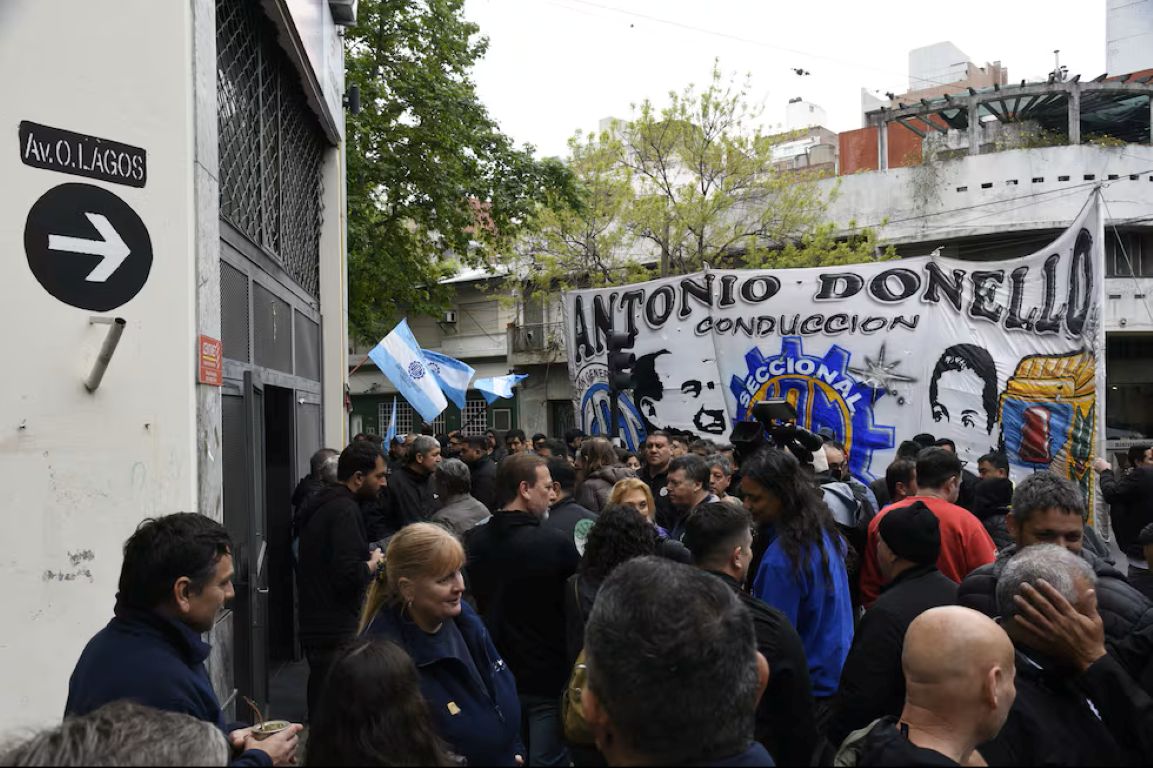 Electrolux: la conciliación obligatoria frenó 200 despidos y la empresa no podrá retirar maquinaria