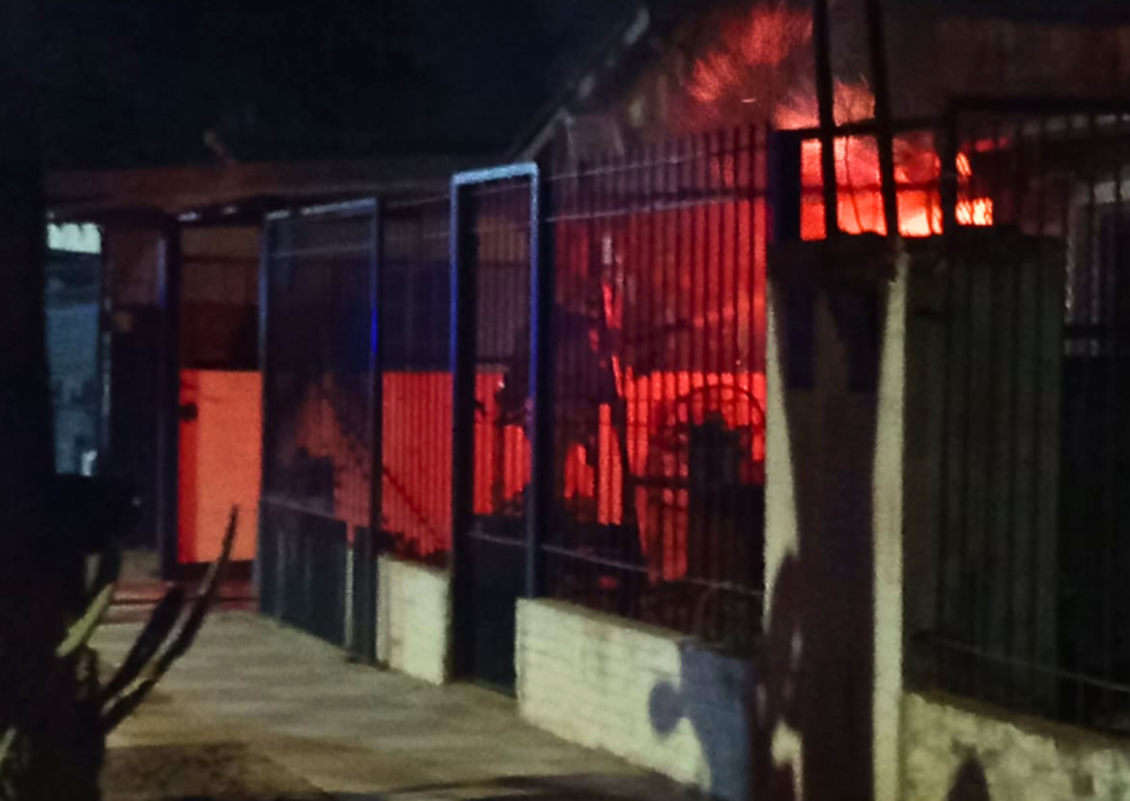 Incendio en Ricardone: vivienda afectada por el fuego