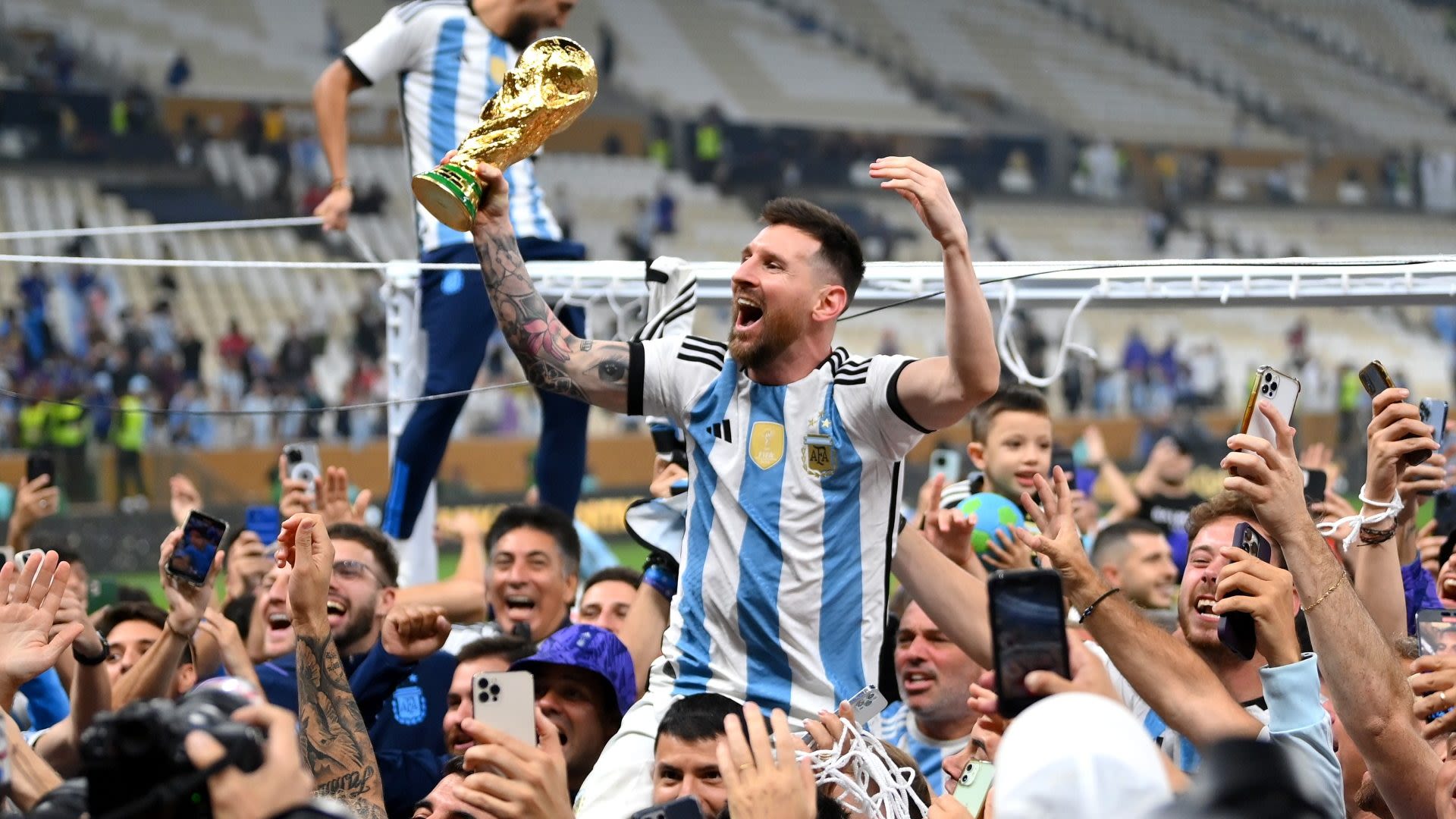 Los partidos de la Liga Sanlorencina se detendrán a los 10 minutos para homenajear a Lionel Messi