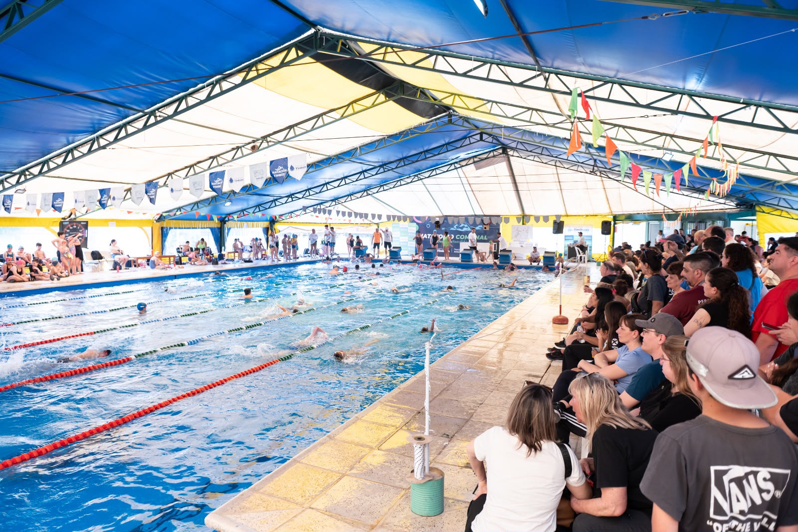Timbúes vivió una fiesta del deporte con el Encuentro de Natación Nivel Escuela