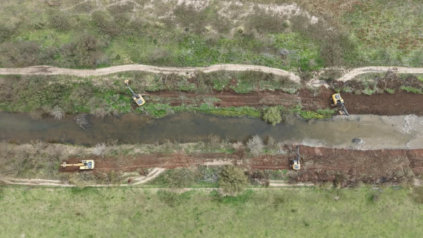 Limpian por primera vez en 30 años el Arroyo San Lorenzo ante la amenaza de El Niño