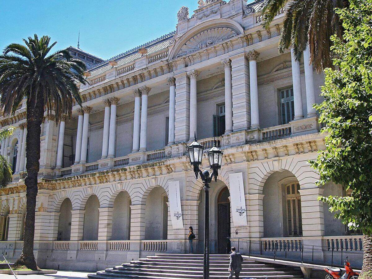 Universidades nacionales: qué controlará el Gobierno en plena disputa por los fondos