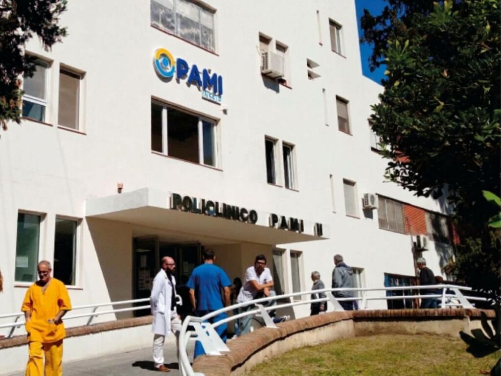 Paro de médicos y odontólogos de PAMI por recortes en sus ingresos.