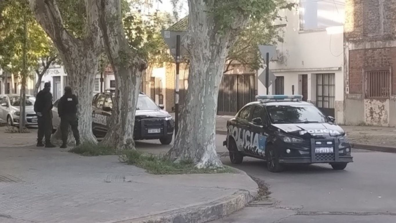 Hallaron muerto a un gendarme en Rosario tras una denuncia por violencia de género